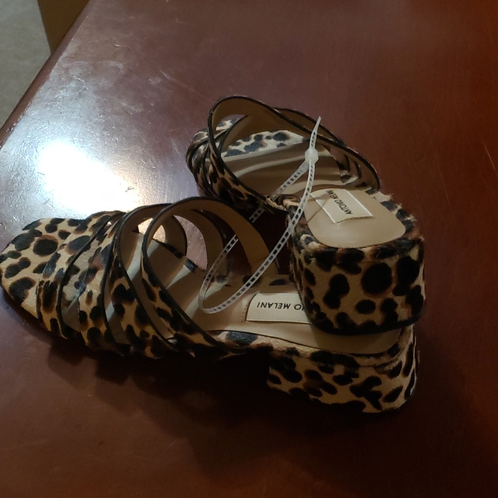 Antonio Melani sandals, color leopard, size 8 M - Picture 3 of 6